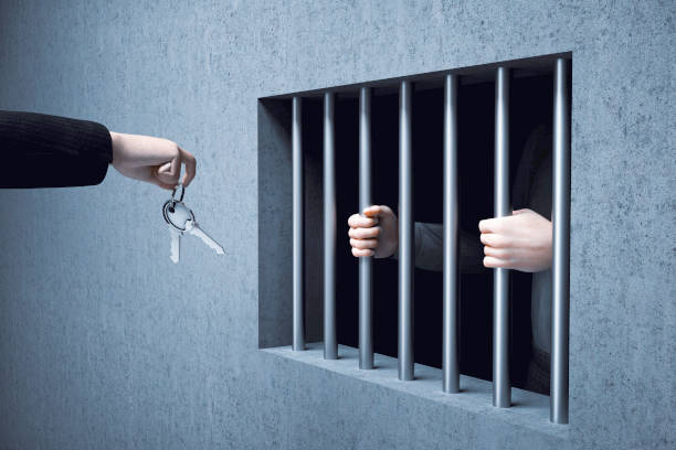 How to Find Free Legal Aid for Prisoners and Their Families